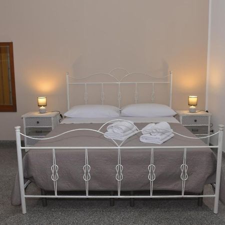 Casa Liola Appartement Noto Buitenkant foto